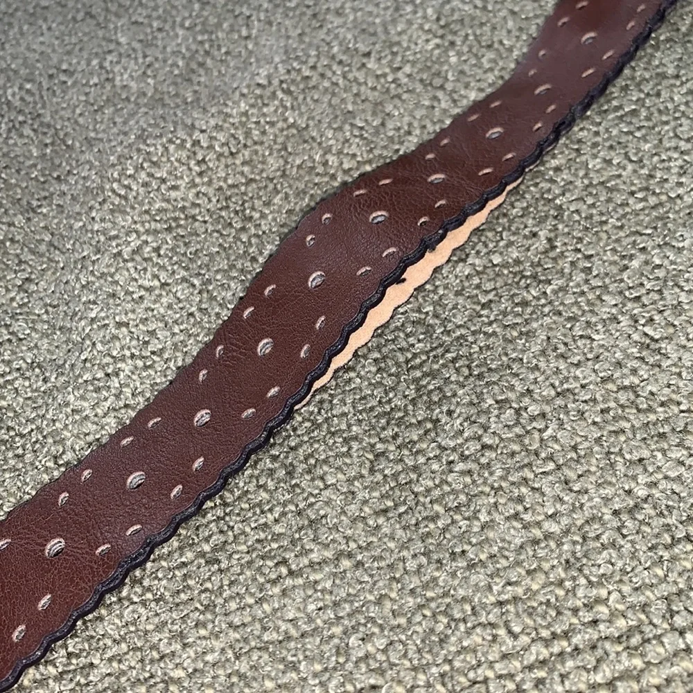 Brown Scallop Edge Tan Belt Size Large Silver Buckle Boho Scalloped